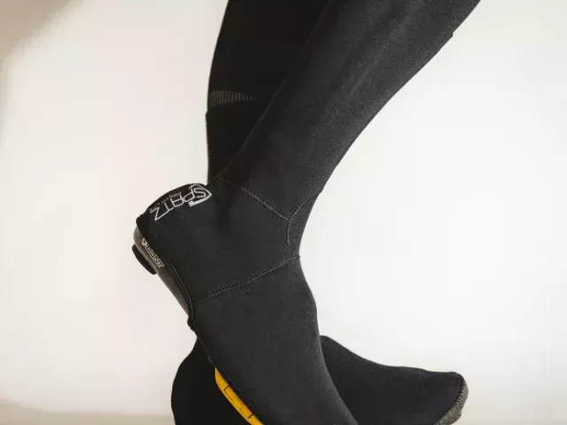 best-winter-cycling-gear-for-cold-wet-rides
