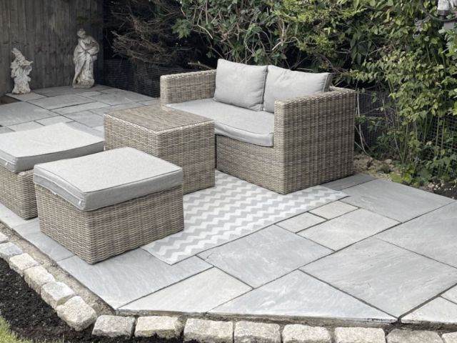 what-are-kandla-grey-indian-sandstone-paving-slabs