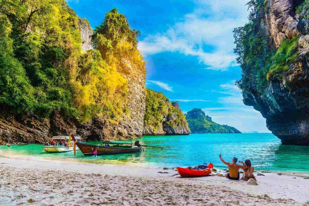 explore-thailand-holidays-package-beaches-and-easy-travel-big-2