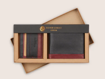smart-essentials-for-refined-travel-style