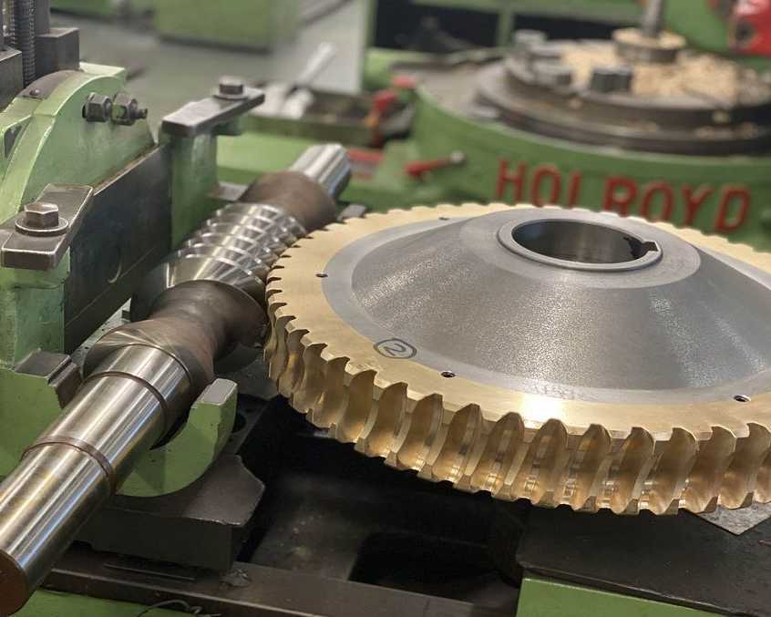 industrial-worm-gearbox-for-smooth-power-transmission