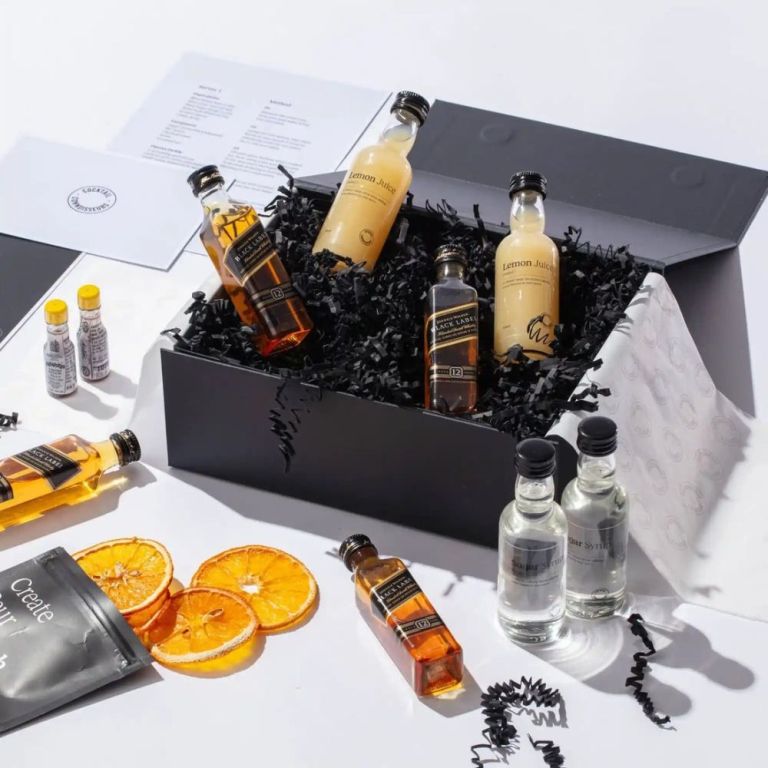 order-a-luxury-whiskey-gift-set-now-big-0