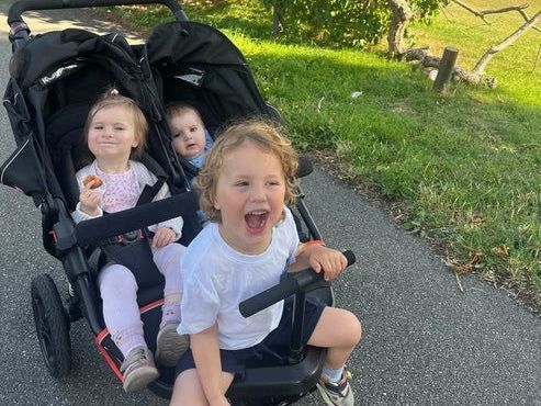 premium-kids-wagon-for-family-adventures-out-n-about