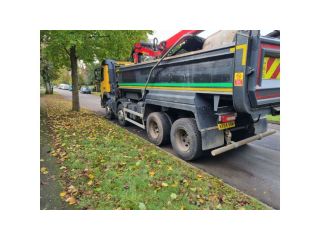 looking-for-fast-and-reliable-muckaway-in-crawley-small-0