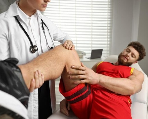 knee-specialist-manchester-serving-cheshire-patients