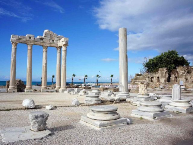 antalya-holidays-coastal-escapes-with-comfort-and-easy-travel