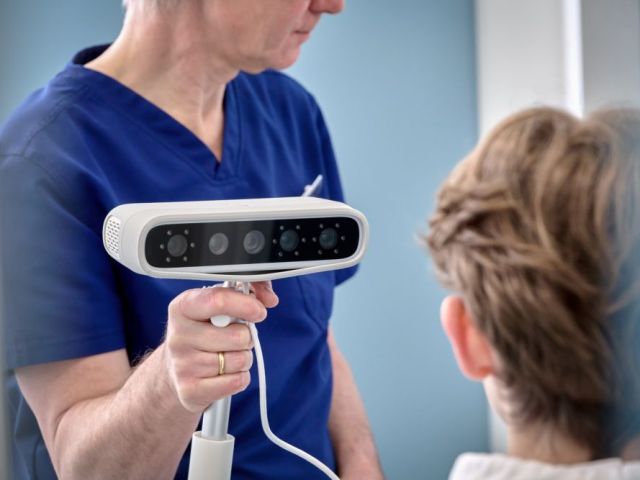 lingual-braces-in-marlow-for-discreet-teeth-straightening