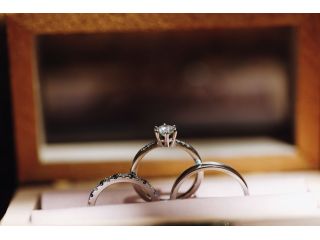 elegant-platinum-engagement-rings-small-0