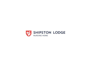 exceptional-specialist-dementia-care-home-in-shipston-on-stour-small-0