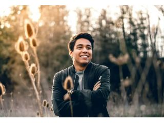 expert-dental-implant-in-bristol-for-better-smiles-small-0