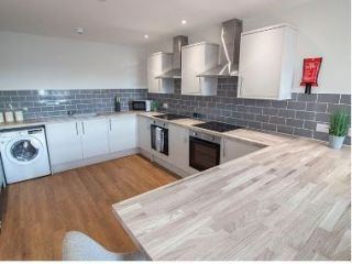 megaclose-nottingham-uk-small-0