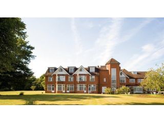country-house-hotel-in-burnham-grovefield-house-hotel-small-0