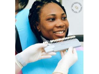 safe-teeth-whitening-treatments-for-a-brighter-smile-small-0