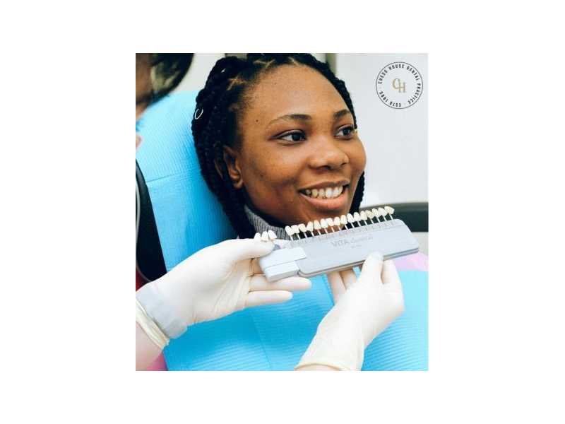 safe-teeth-whitening-treatments-for-a-brighter-smile-small-0