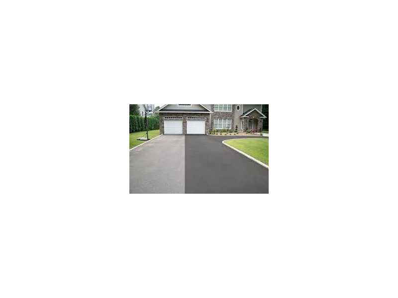 professional-tarmac-cleaning-services-small-0