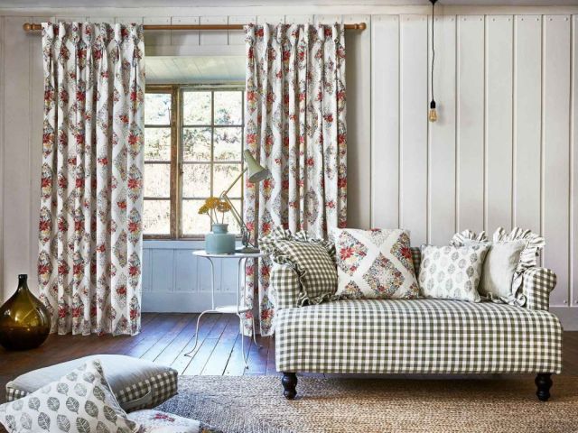 elevate-your-home-with-bespoke-curtains-leeds