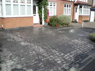 professional-sealing-services-for-homes-small-0
