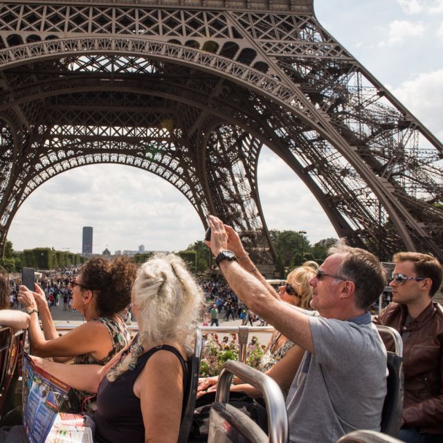 paris-hop-on-hop-off-bus-tours-trusted-online-booking-big-0