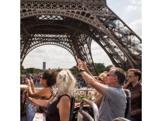 paris-hop-on-hop-off-bus-tours-trusted-online-booking-small-0