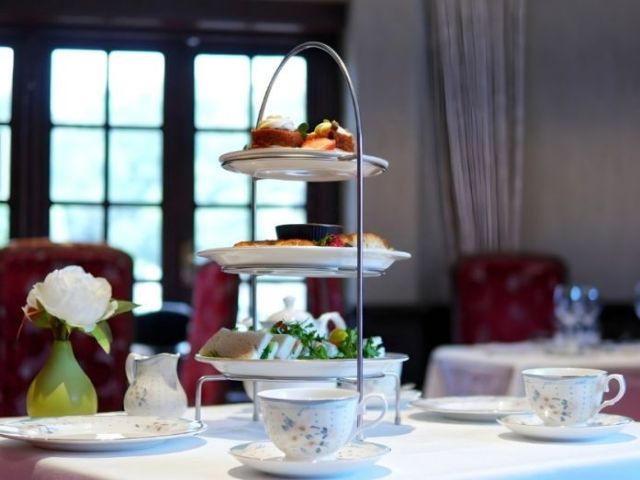 experience-the-best-afternoon-tea-in-buckinghamshire-01628-602131