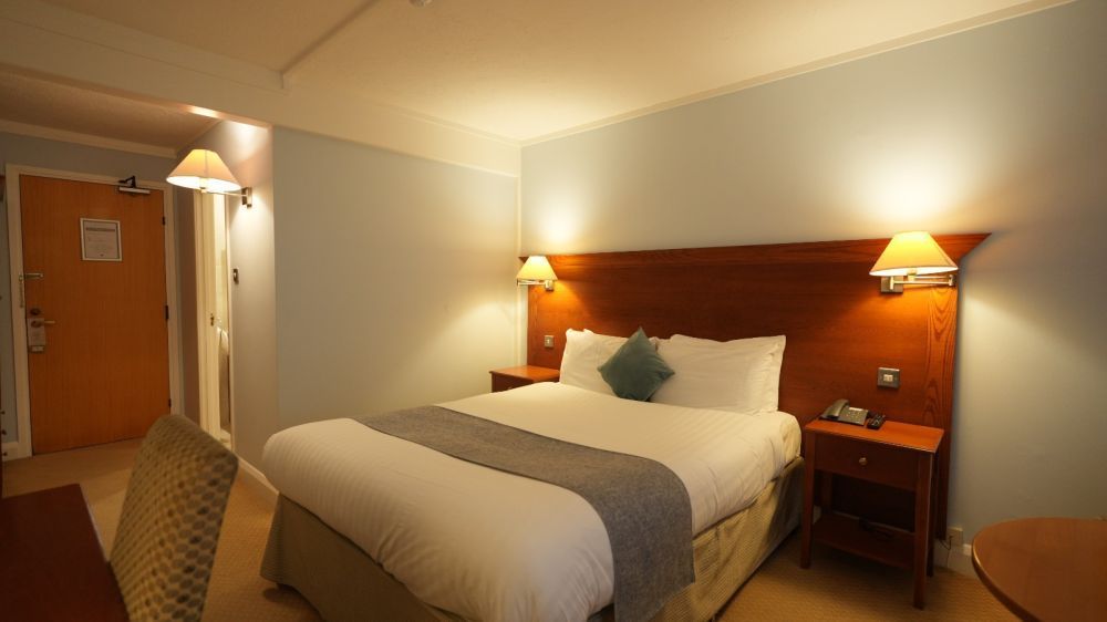 country-house-hotels-west-sussex-big-0