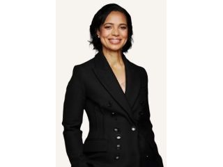 what-women-leaders-are-never-told-about-self-confidence-coaching-small-0