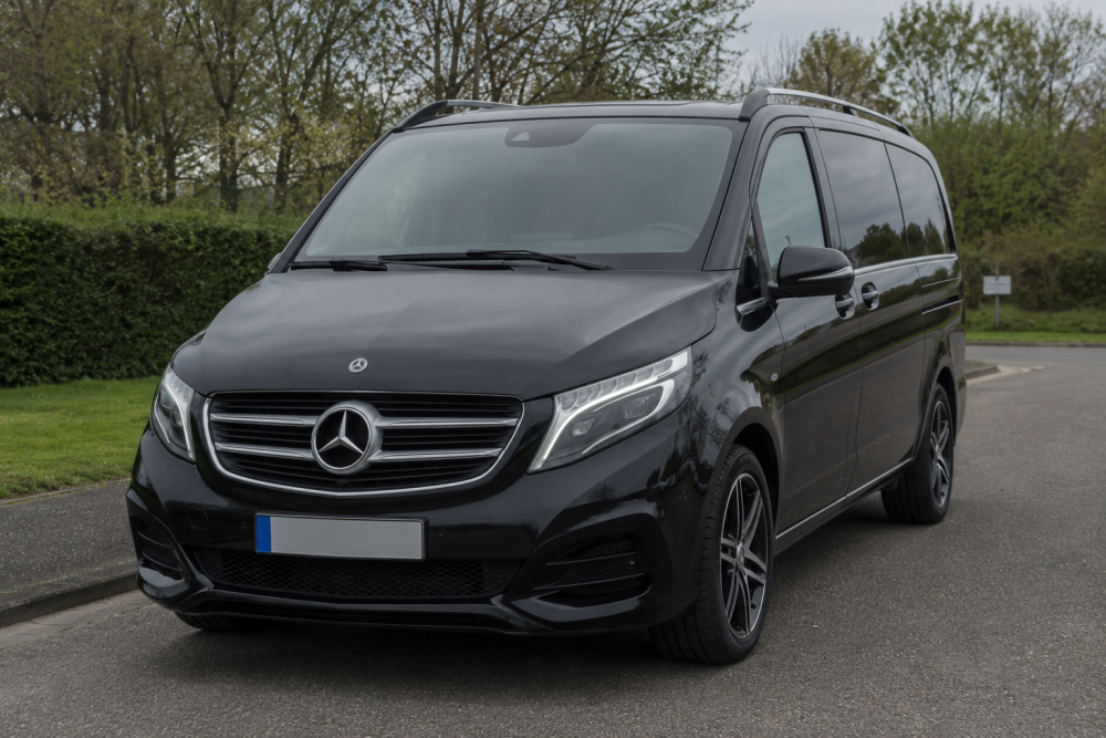 chauffeur-service-london-london-wheels-limo-big-0