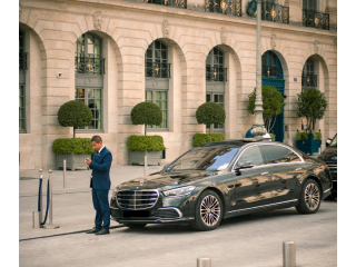 chauffeur-service-london-london-wheels-limo-small-1