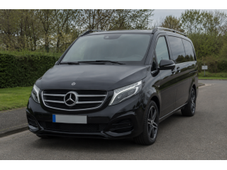 chauffeur-service-london-london-wheels-limo-small-0