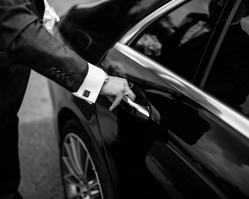 reliable-airport-transfers-with-travl-xl-safe-easy-rides