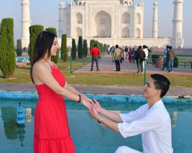 unveiling-the-secrets-of-the-taj-mahal-a-visitors-guide