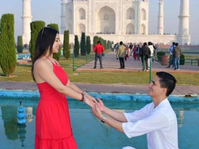 unveiling-the-secrets-of-the-taj-mahal-a-visitors-guide