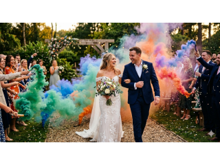 wedding-colour-smoke-for-perfect-photos-small-0