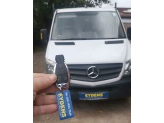 mercedes-car-keys-replacement-programming-in-coventry-small-0