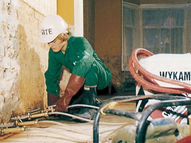woodworm-treatment-dorset-woodworm-specialist-pest-control