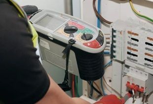 best-service-for-eicr-in-carlton-big-0