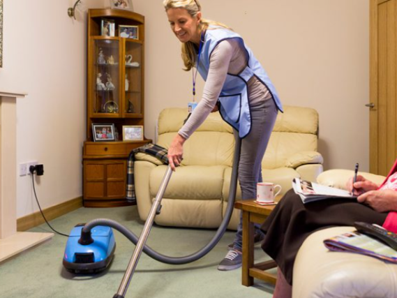 live-in-care-sussex-provides-247-personal-support