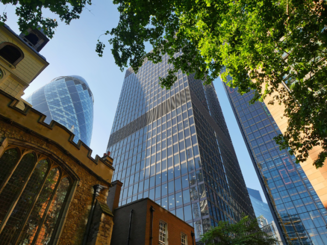 how-can-a-bridging-finance-broker-help-in-west-bromwich