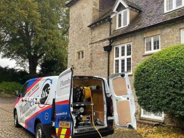 best-emergency-plumber-in-bournemouth-contact-us-today