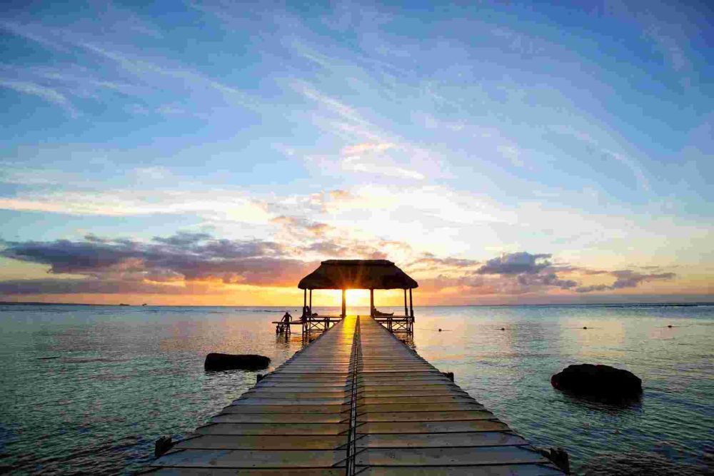explore-maldives-holidays-for-tropical-luxury-escapes-big-0