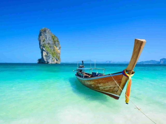 explore-phuket-holidays-for-tropical-luxury-escapes