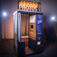 best-enclosed-photo-booth-in-hire-wythenshawe-big-0