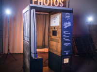 best-enclosed-photo-booth-in-hire-wythenshawe