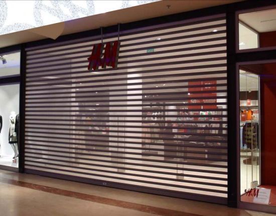 transparent-polycarbonate-roller-shutter-big-0