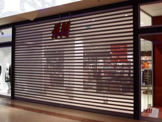 transparent-polycarbonate-roller-shutter