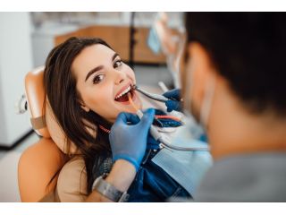 top-rated-dentist-in-bromley-kent-confidental-care-small-0