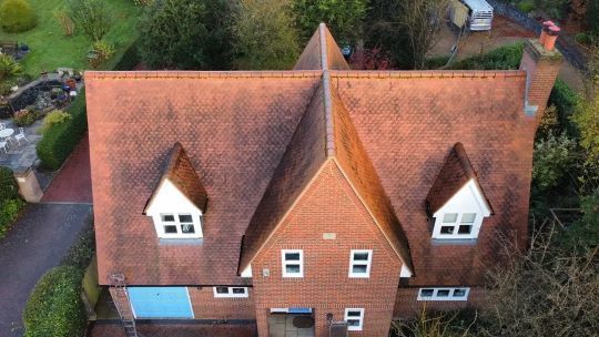 roof-cleaning-moss-removal-in-welwyn-garden-city-big-0