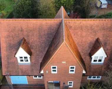 roof-cleaning-moss-removal-in-welwyn-garden-city