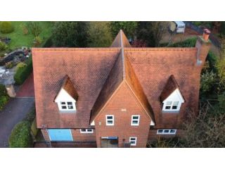 roof-cleaning-moss-removal-in-welwyn-garden-city-small-0
