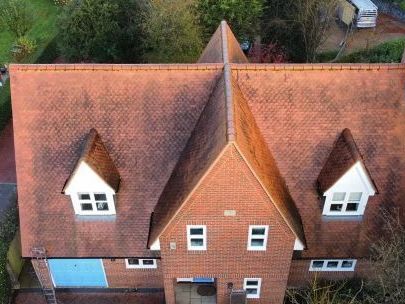 roof-cleaning-moss-removal-in-welwyn-garden-city